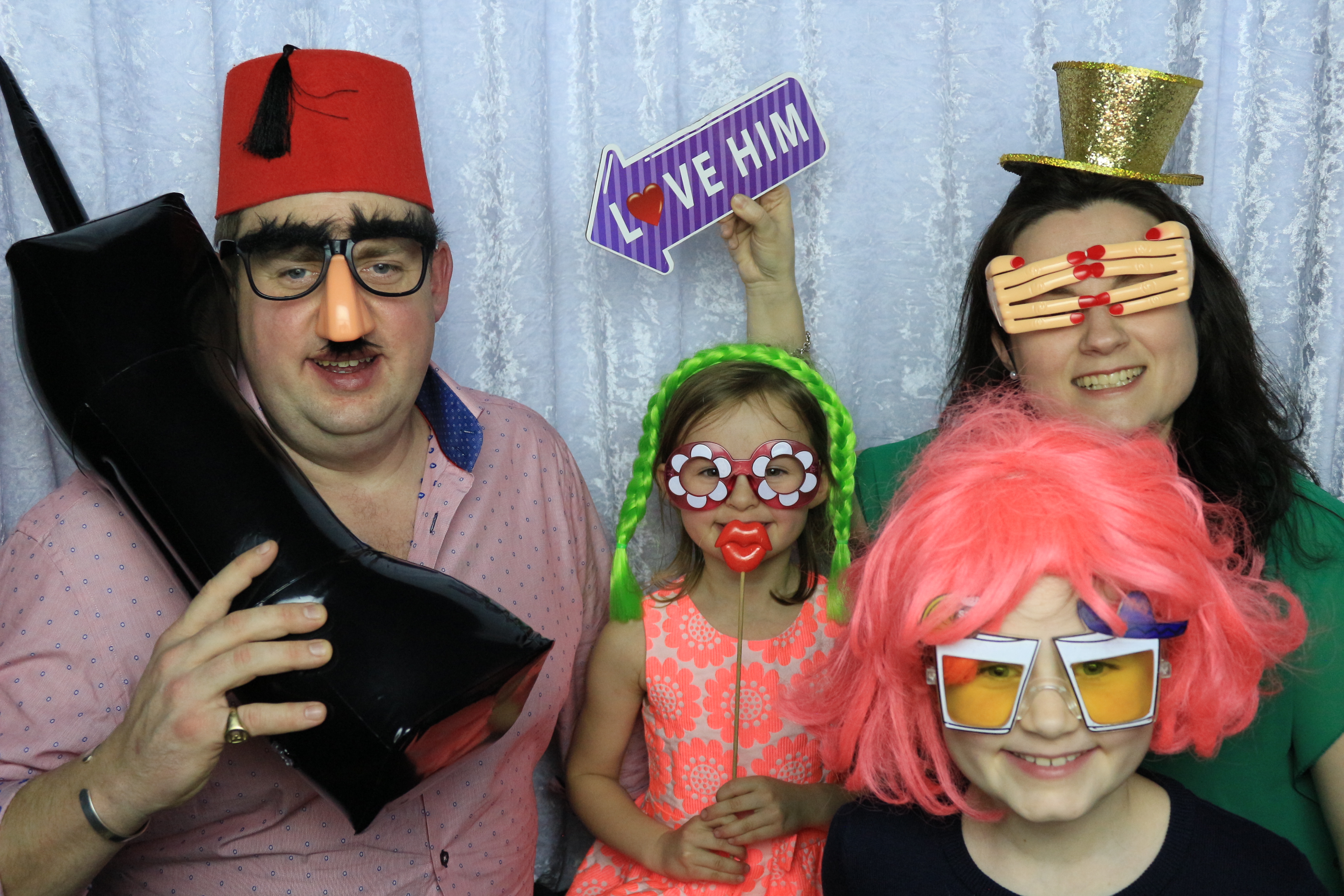 Ali’s 50th Birthday - Images | View more photos from the event at gallery.partydelightsphotobooth.co.uk/u/PartyDelightsPhotoBooth/Ali’s-50th-Birthday-Images